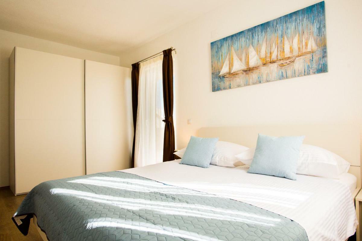 Apartments Cambio Kaštela Extérieur photo