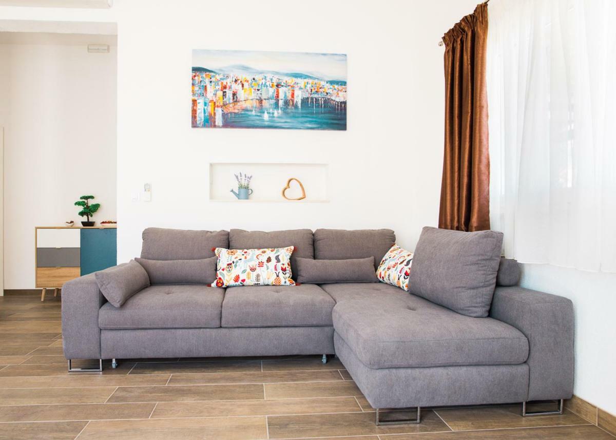 Apartments Cambio Kaštela Extérieur photo