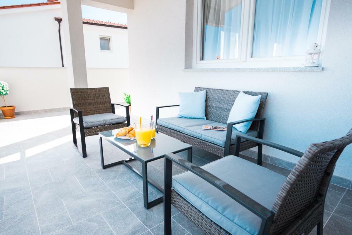 Apartments Cambio Kaštela Extérieur photo